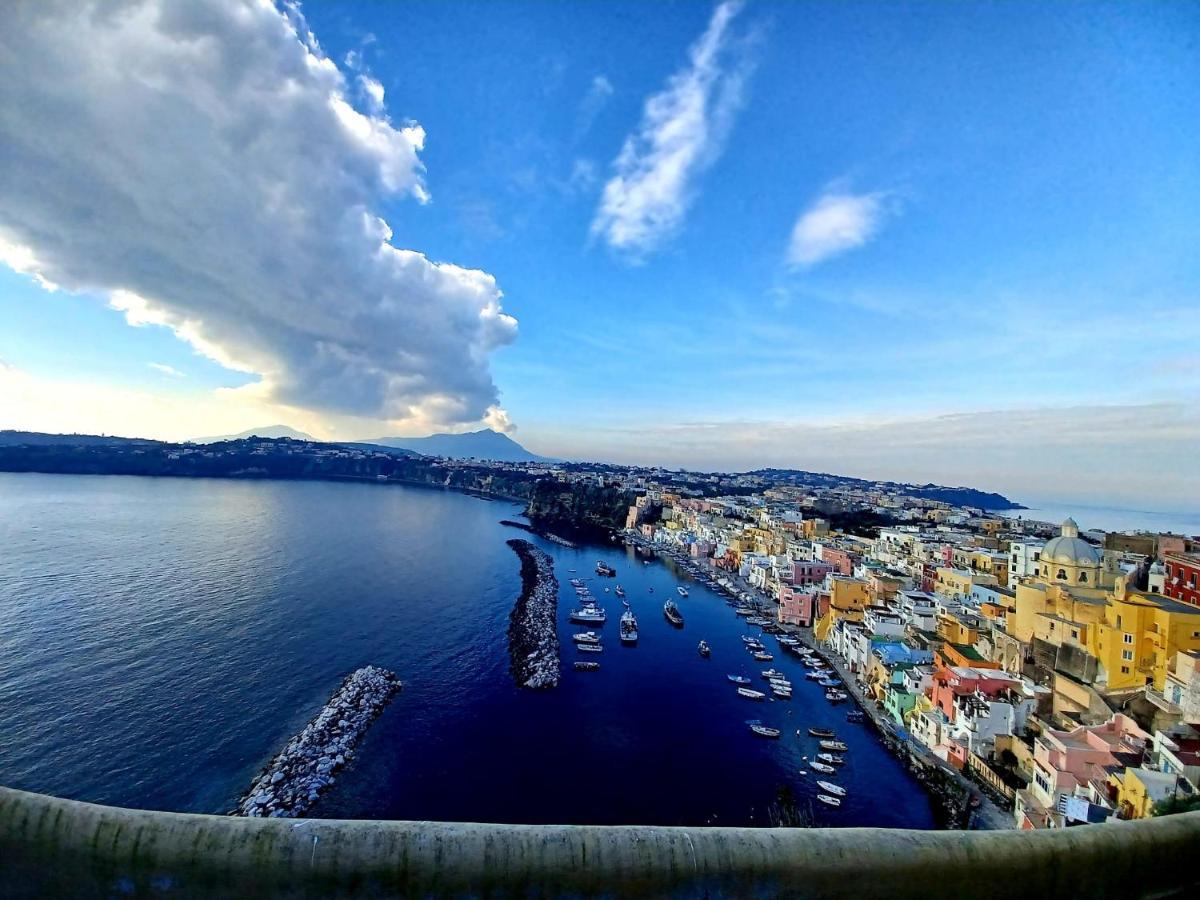 La Terrazza Di Maria Appartement Procida Buitenkant foto